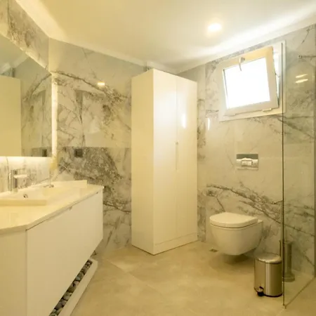 Valentino1 Villa Karabag