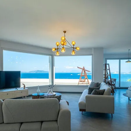 Valentino1 Villa Karabag